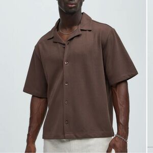 Men brown fashion nova button up